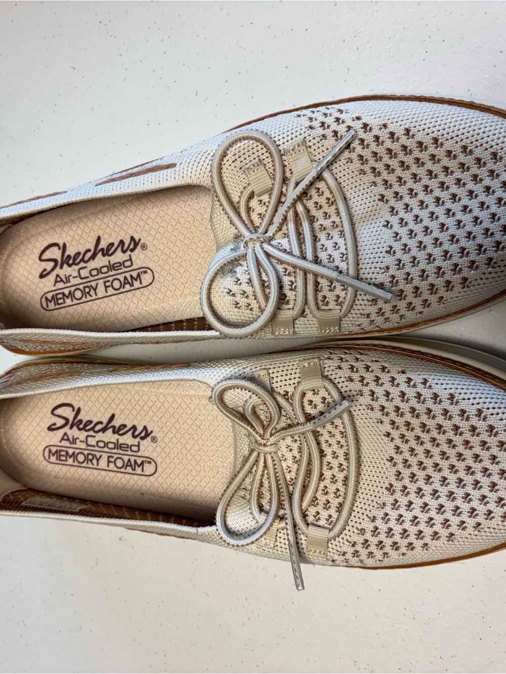 Skechers Women's Cream and Brown Knit Slip-On Flats